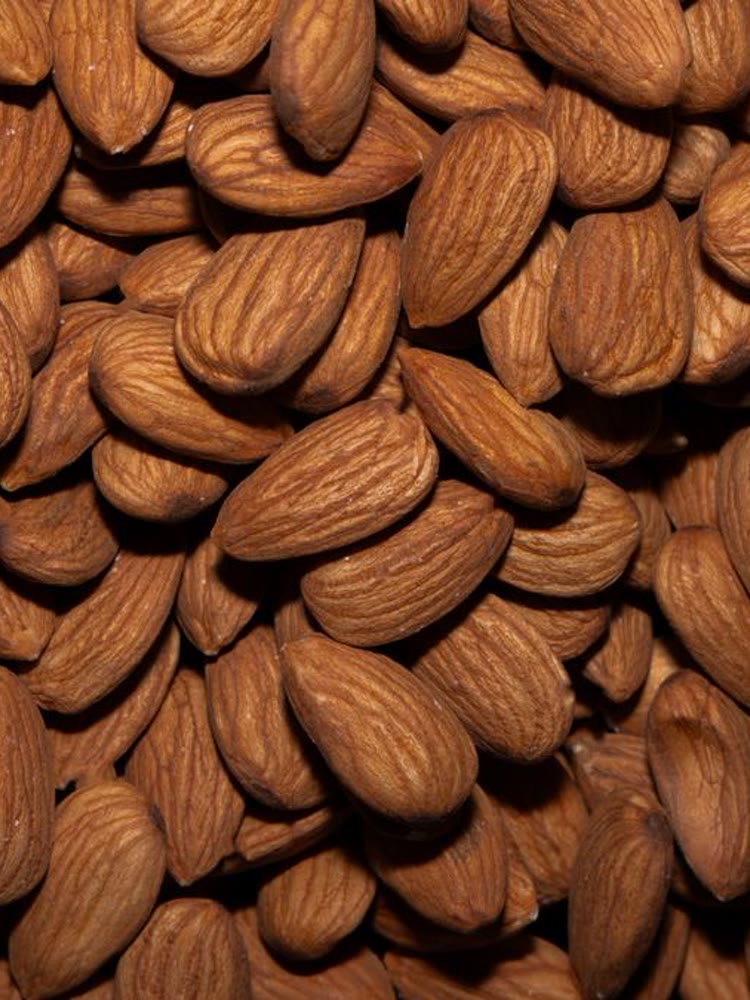 Almonds - Crezantium