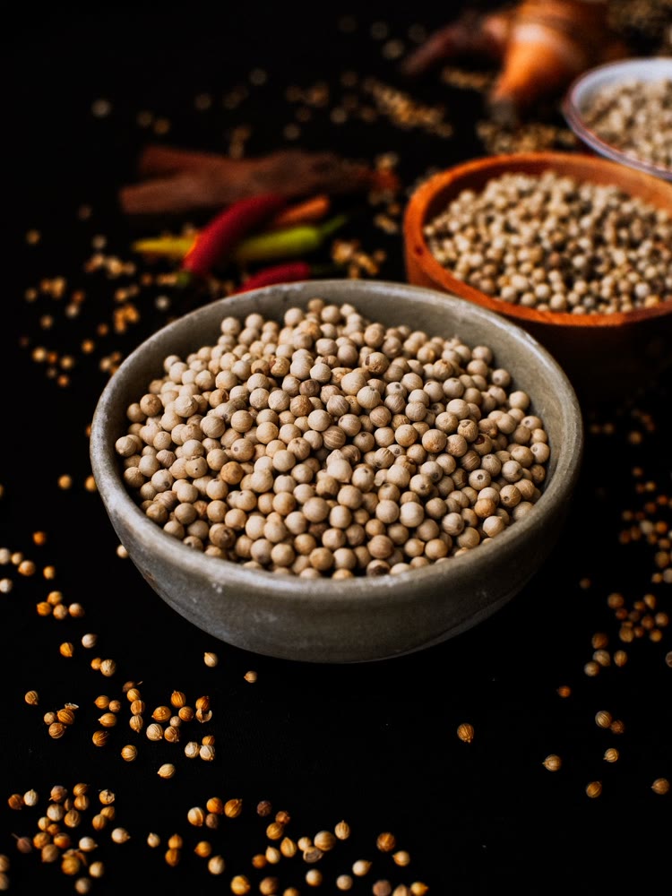 White Pepper Peppercorns - Crezantium